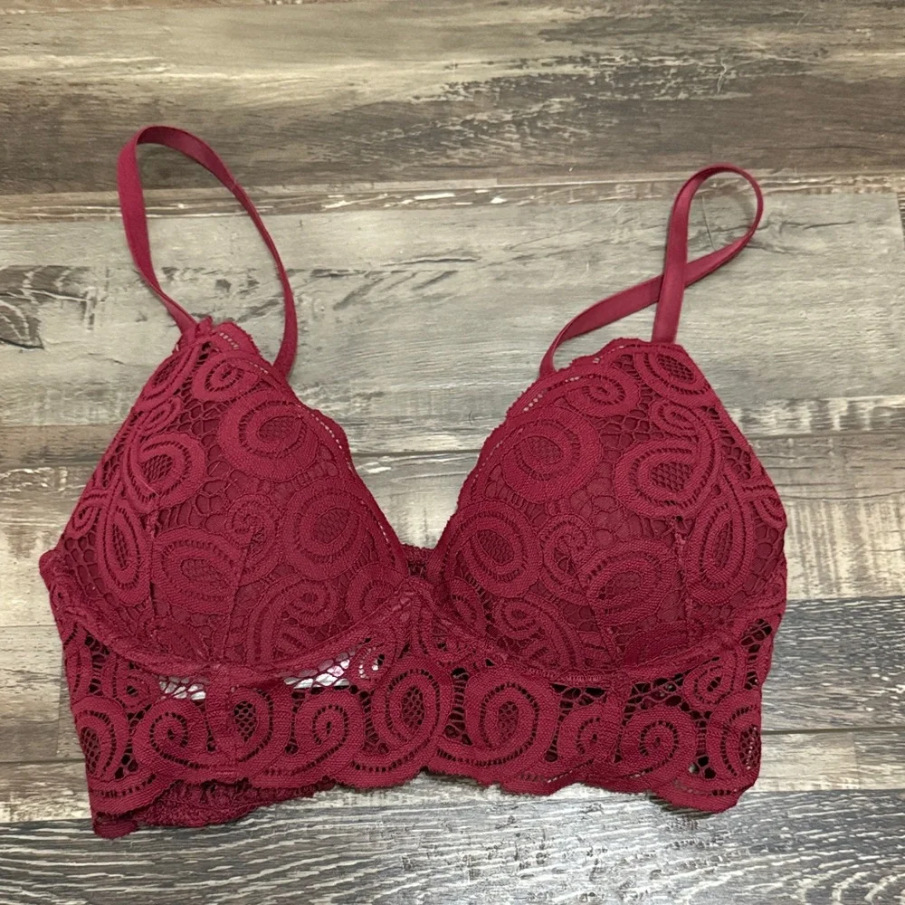 PINK Victoria's Secret Lace Bralette in Burgundy